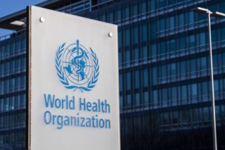 Les 194 membres de l'Organisation mondiale de la santé (OMS) à Genève se donnent encore un an pour aboutir à un arrangement contre les pandémies (archives). Keystone/MARTIAL TREZZINI